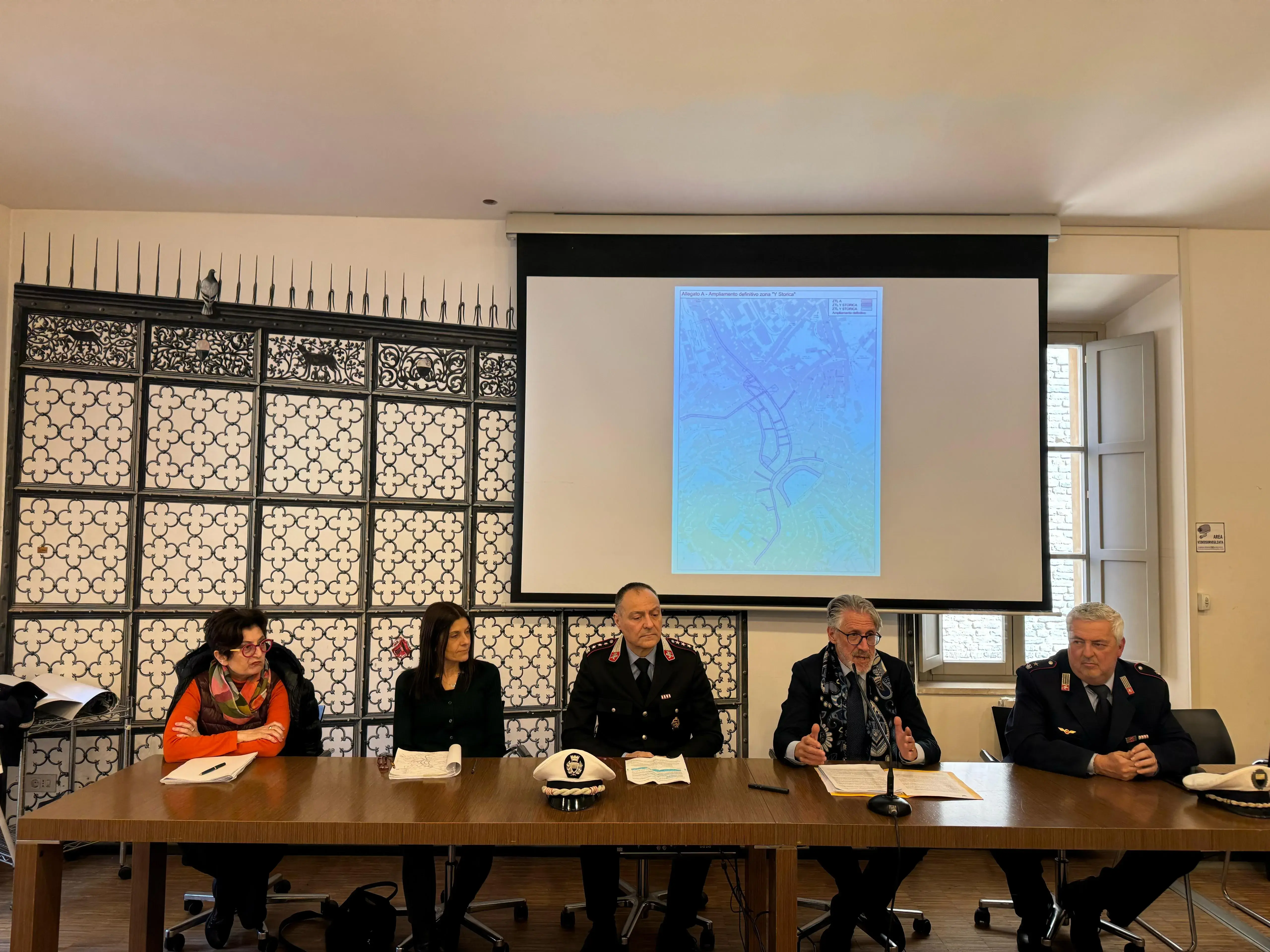 ampliamento y storica